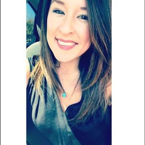 Meet your Posher, Gena